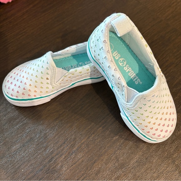 US Sports Other - Toddler Kids Rainbow Hearts Glitter Slip-On Sneakers -SIZE 7T